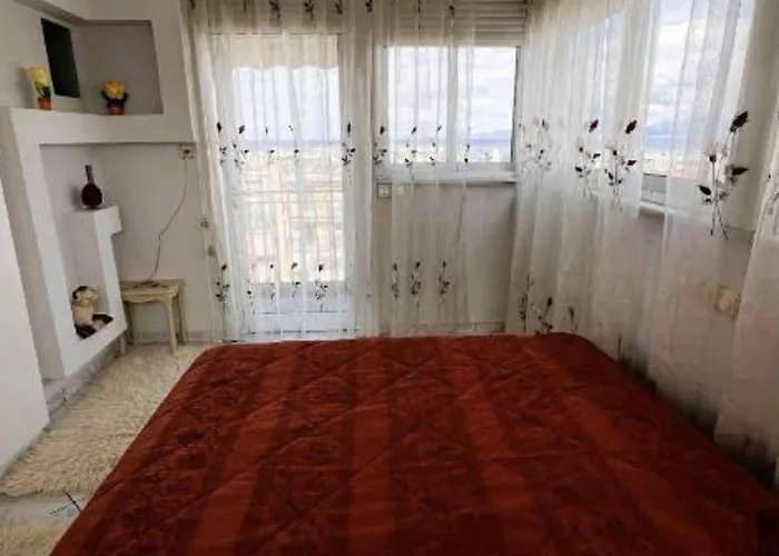 아파트 Sea View Nest 파트라